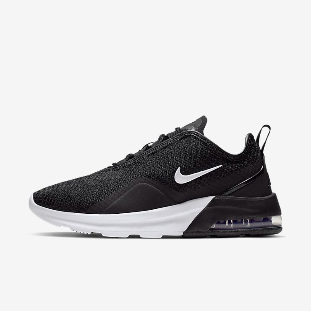 Nike Air Max Motion 2, Black and White Sneaker, 11